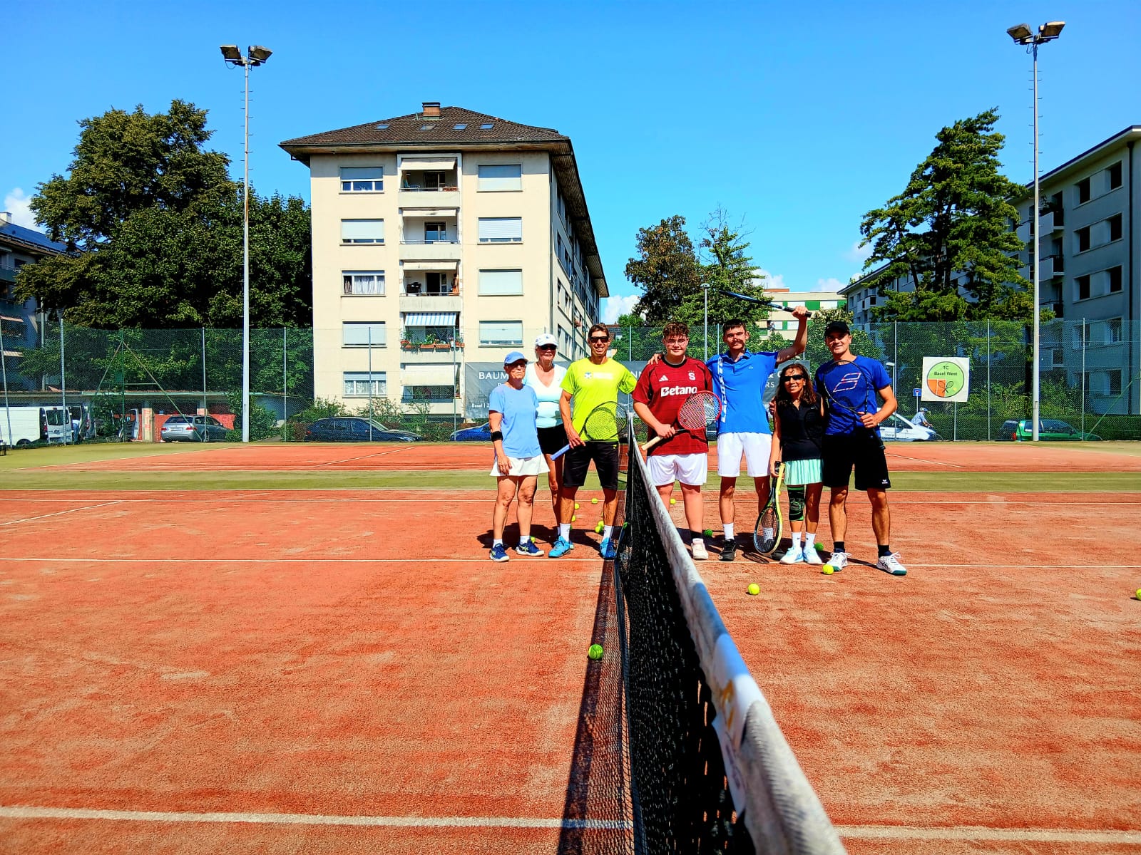 Tennisschule Basel - Professionelles Training